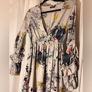 🌟BOOHOO Lightweight Floral Maxi Dress🌟